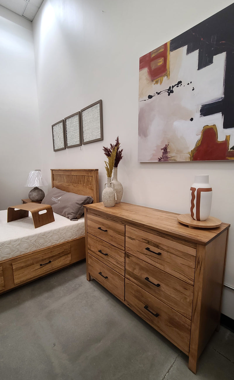 Cirey Yale 6-Drawer Dresser