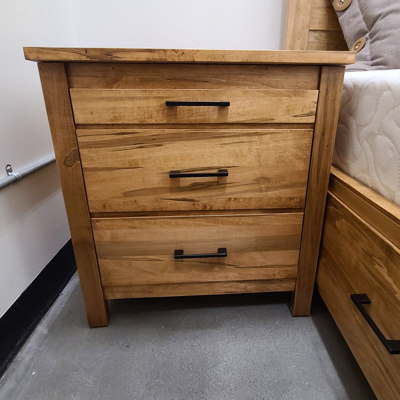 Cirey Yale Nightstand - Wide