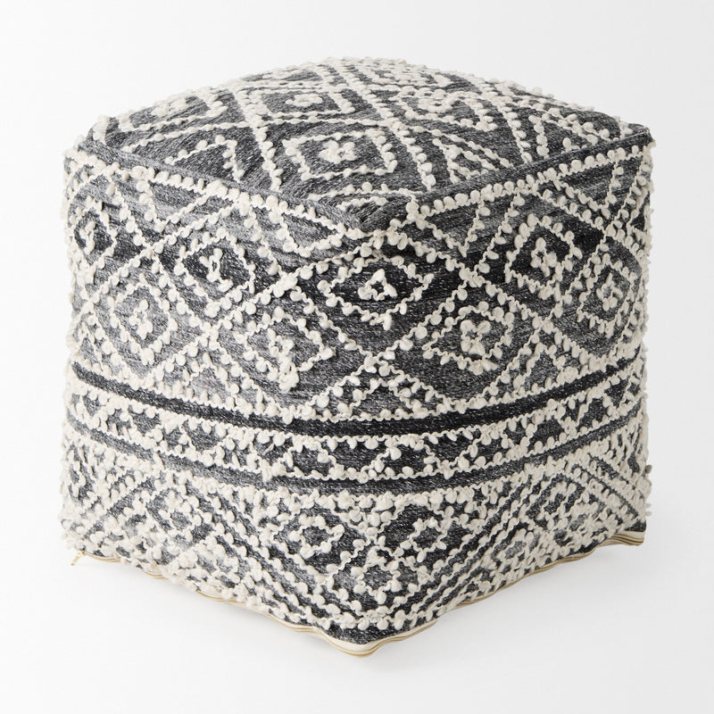 Mercana Farida Pouf