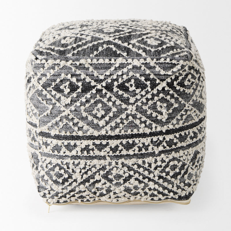 Mercana Farida Pouf