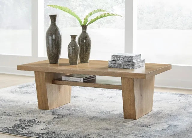 ASHLEY Kristiland Coffee Table