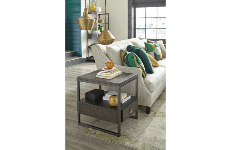 Hammary BAJA II RECTANGULAR DRAWER END TABLE
