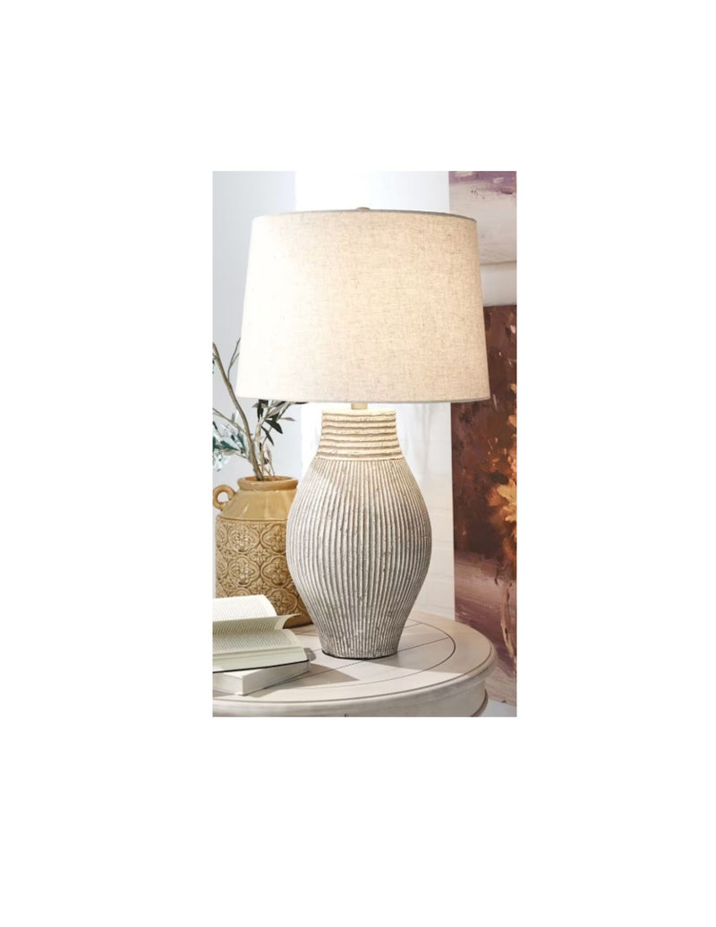 ASHLEY Layal Table Lamp