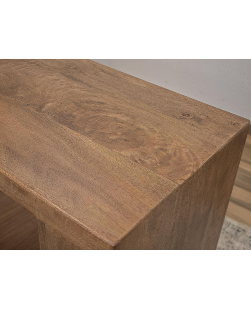 IFD Mezquite Chairside Table