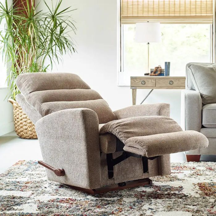 LA-Z-BOY Liam Rocking Recliner / Fawn