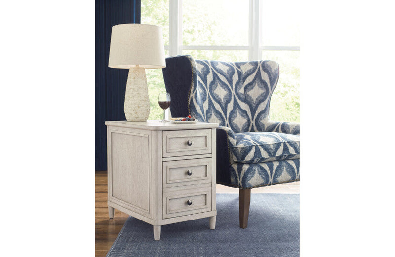 Hammary DOMAINE RECTANGULAR CHAIRSIDE CHEST