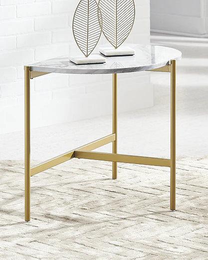 Ashley Furniture Wynora Chair Side End Table