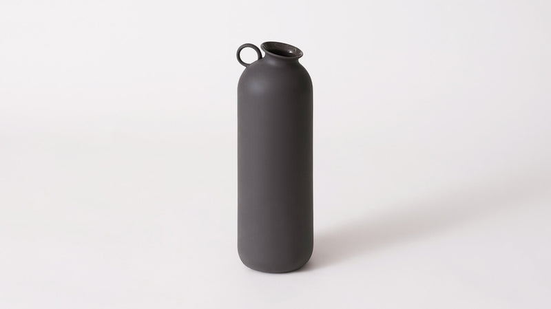 EQ3 GROWLER VASE DARK GREY