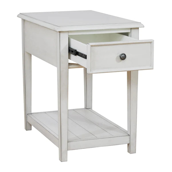 Ashley Furniture - Kanwyn Rectangle End Table