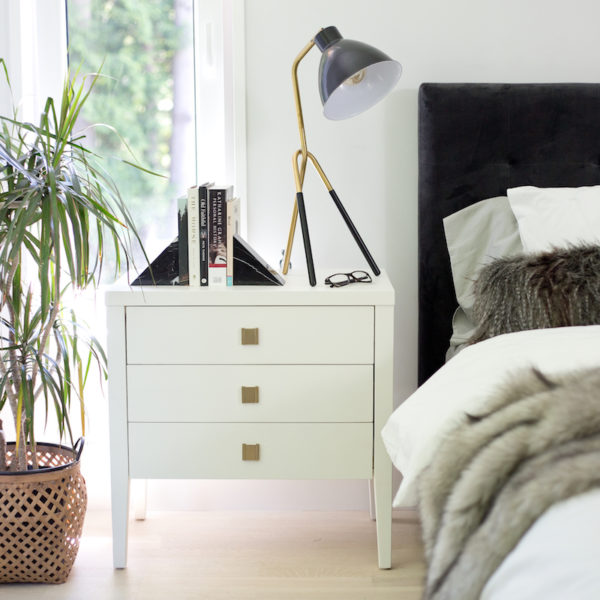 Style in Form Heron Table Lamp – Gold/Black